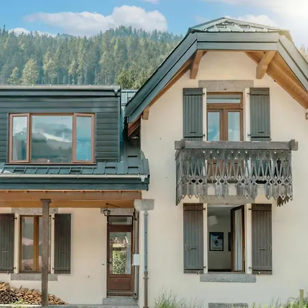 Chalet Whitmoore Argentiere - Walk To Grands Montets Sleeps 7 - Happy Rentals 아파트 *