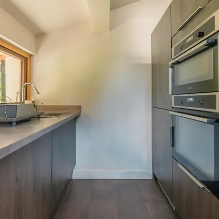 아파트 Chalet Whitmoore Argentiere - Walk To Grands Montets Sleeps 7 - Happy Rentals 샤모니